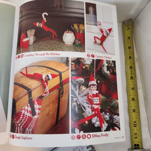 Elf on the shelf, tips tricks book - Picture 8 of 9